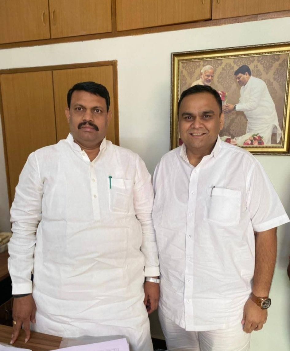 તા.૨૭-૧૨-૨૦૨૫ ના રોજ ગુજરાત પ્રદેશ ભાજપ આદિવાસી મોરચાના પ્રમુખ તરીકે નિયુક્ત થવા બદલ પૂર્વ મંત્રી અને માનનીય ધારાસભ્ય શ્રી ગણપતસિંહ વસાવાજીને ખૂબ ખૂબ અભિનંદન અને શુભકામનાઓ.